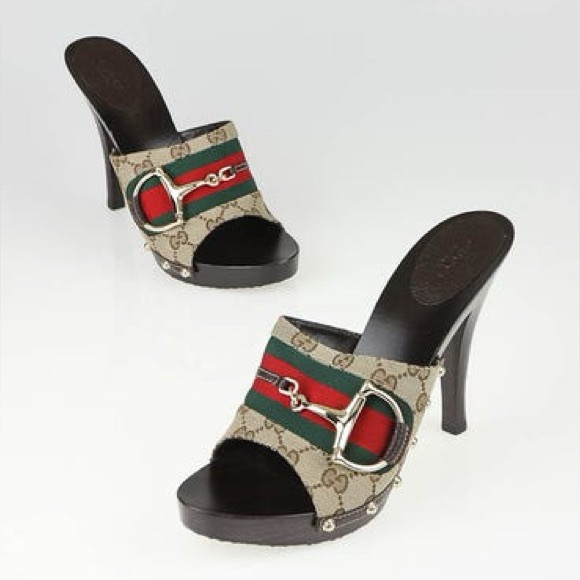 GUCCI
Beige/Ebony GG Canvas Horsebit Slide Heels - Picture 1 of 16